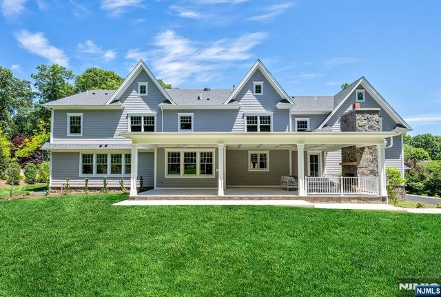 520 Clinton Avenue, Wyckoff, NJ 07481
