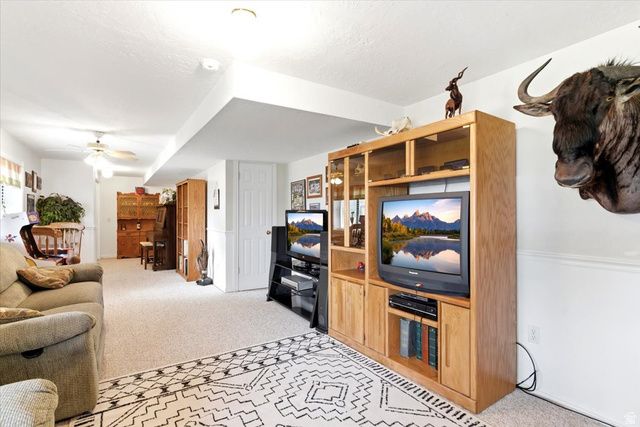 5321 S 3100 W, Roy, UT 84067