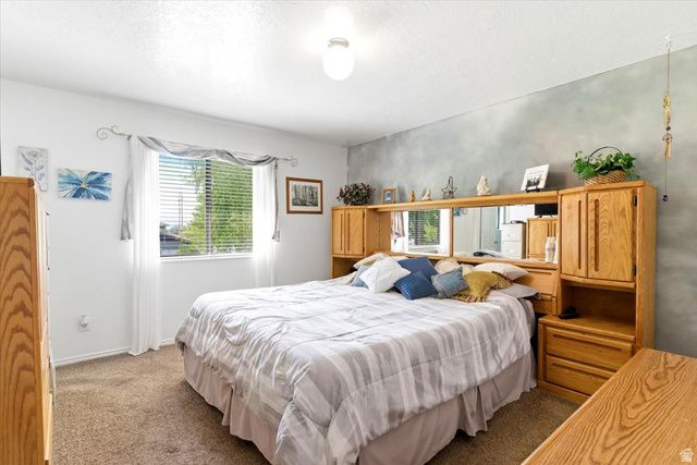 5321 S 3100 W, Roy, UT 84067