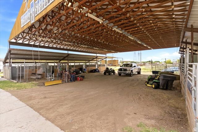 5321 S 3100 W, Roy, UT 84067