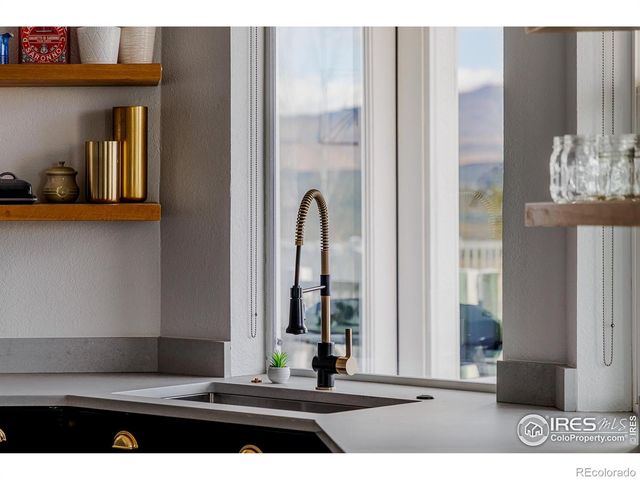 7401 Deerfield Road, Longmont, CO 80503