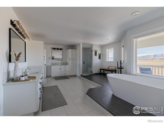 7401 Deerfield Road, Longmont, CO 80503