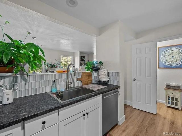 7925 S Kittredge St, Englewood, CO 80112