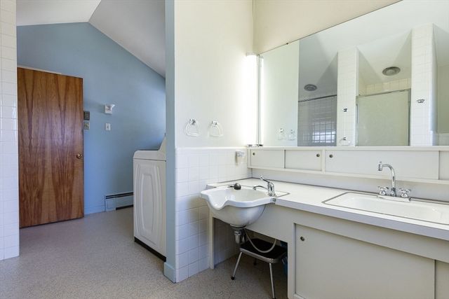 24 Barberry Rd, Lexington, MA 02421