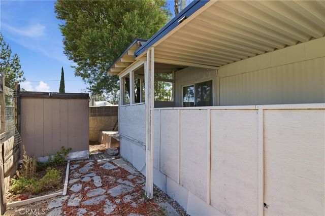 5000 Pierce Road 5, Bakersfield, CA 93308