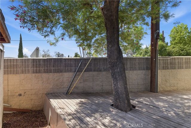 5000 Pierce Road 5, Bakersfield, CA 93308