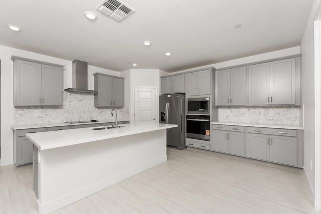 1508 Goldfish, Sacramento, CA 95832