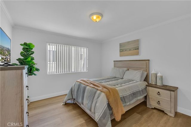 745 Claraday 6, Glendora, CA 91740