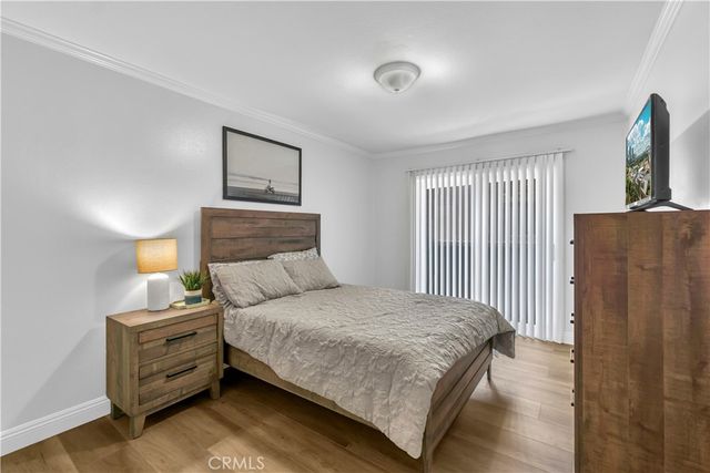 745 Claraday 6, Glendora, CA 91740