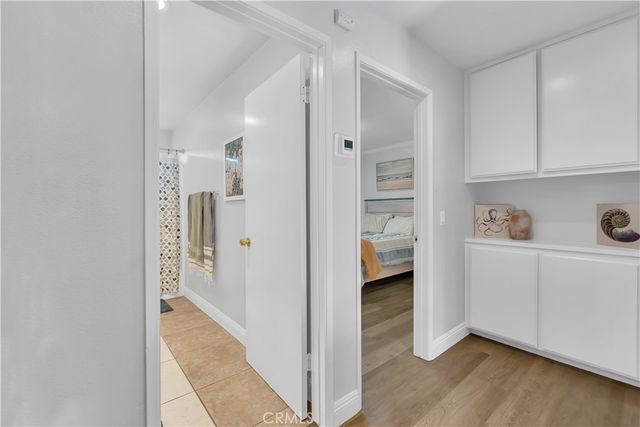 745 Claraday 6, Glendora, CA 91740