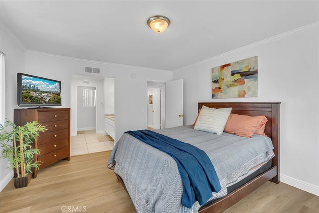 745 Claraday 6, Glendora, CA 91740