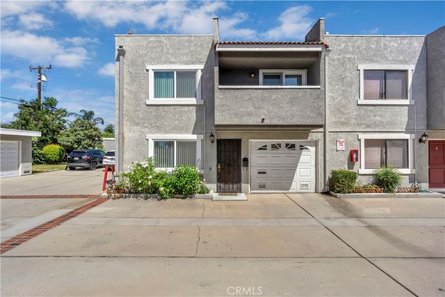 745 Claraday 6, Glendora, CA 91740