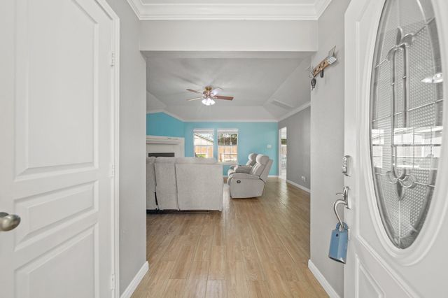 3212 Acorn Circle, Dickinson, TX 77539