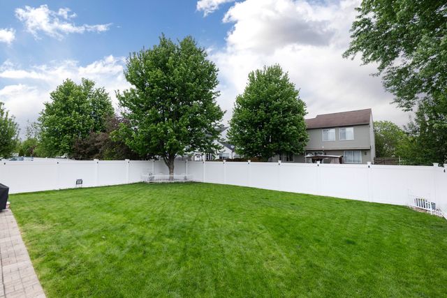 2516 Oasis Drive, Plainfield, IL 60586