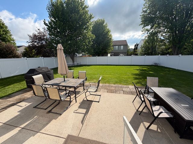 2516 Oasis Drive, Plainfield, IL 60586