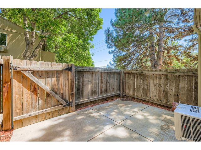 7373 W Florida Ave 15D, Lakewood, CO 80232