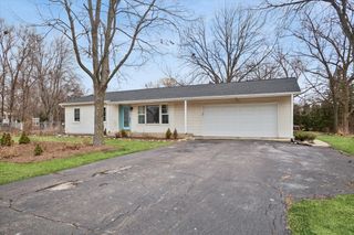 2N417 Amy Avenue, Glen Ellyn, IL 60137