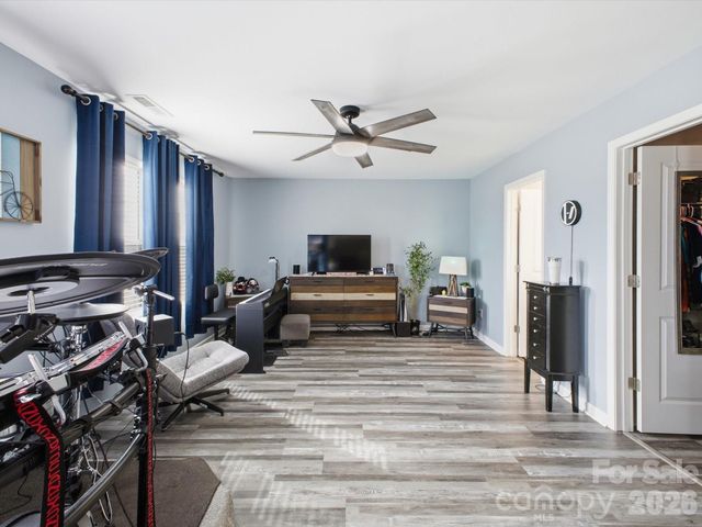 1049 River Haven Avenue SW 140, Concord, NC 28025