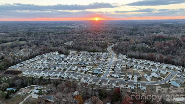 1049 River Haven Avenue SW 140, Concord, NC 28025