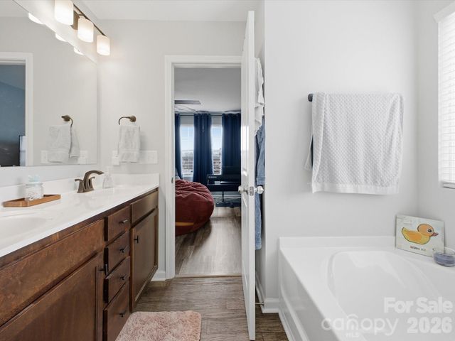 1049 River Haven Avenue SW 140, Concord, NC 28025