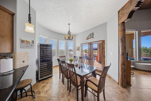 2940 Chayote Road NE, Rio Rancho, NM 87144
