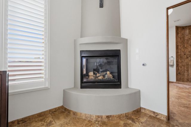 2940 Chayote Road NE, Rio Rancho, NM 87144