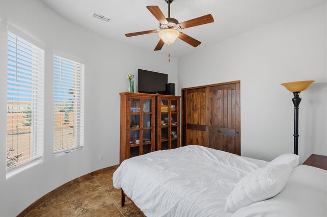 2940 Chayote Road NE, Rio Rancho, NM 87144