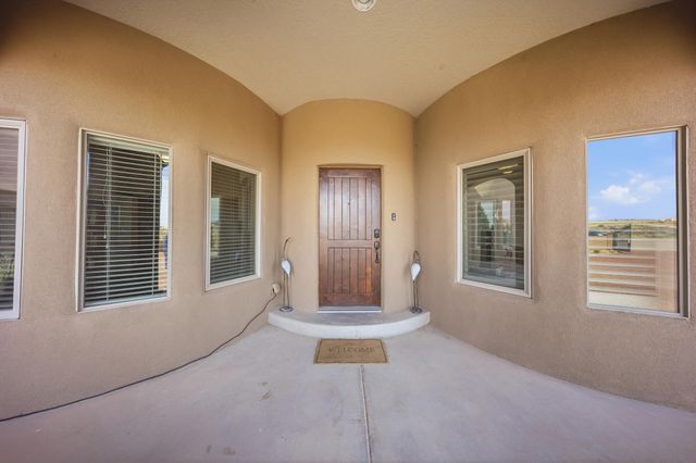 2940 Chayote Road NE, Rio Rancho, NM 87144
