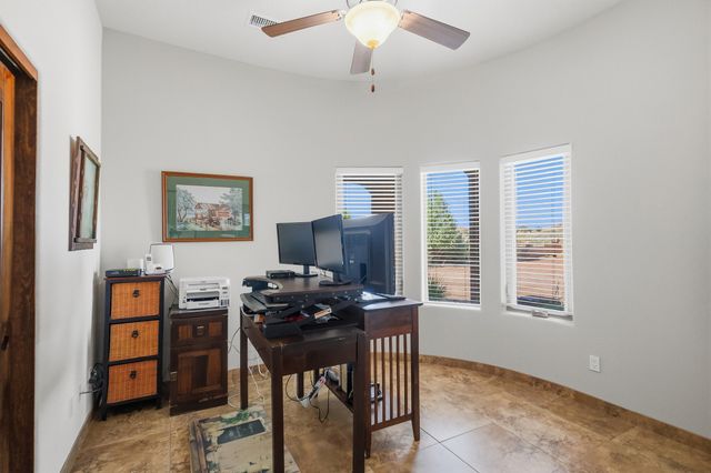 2940 Chayote Road NE, Rio Rancho, NM 87144