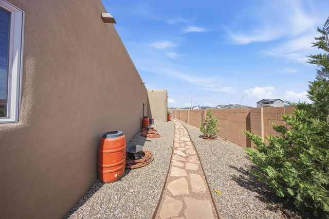 2940 Chayote Road NE, Rio Rancho, NM 87144