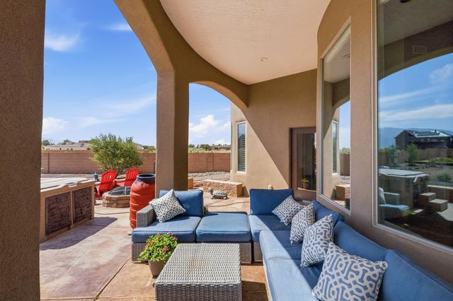 2940 Chayote Road NE, Rio Rancho, NM 87144