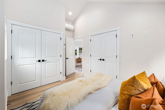 9692 51st Avenue S, Seattle, WA 98118