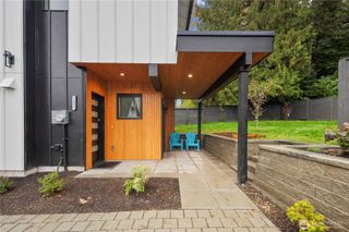 9692 51st Avenue S, Seattle, WA 98118