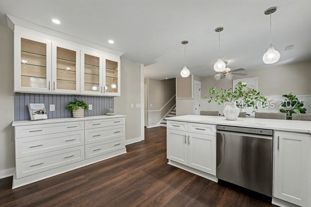 994 Dowlingwood Dr, Beaufort, SC 29902