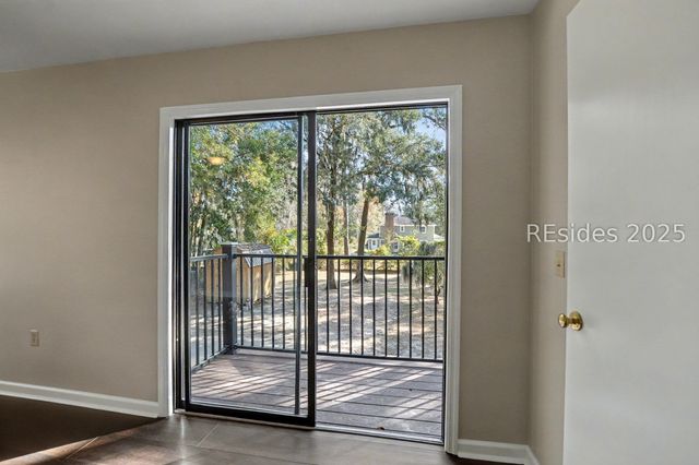 994 Dowlingwood Dr, Beaufort, SC 29902