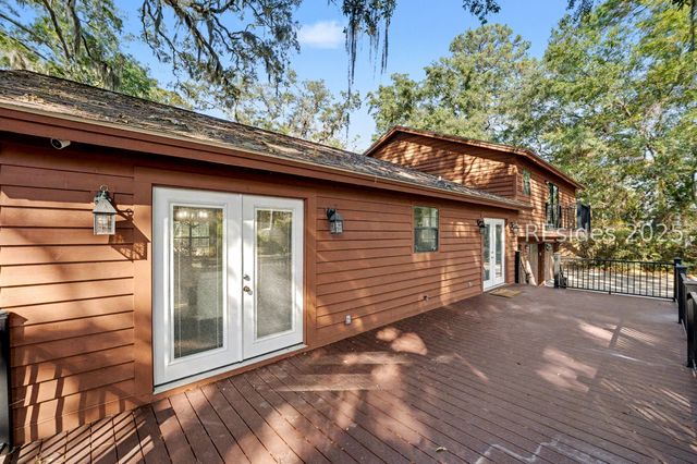 994 Dowlingwood Dr, Beaufort, SC 29902