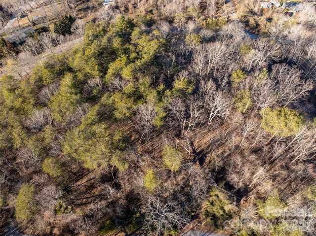 477 Rowland Road, Swannanoa, NC 28778