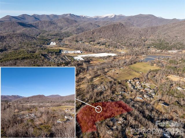 477 Rowland Road, Swannanoa, NC 28778