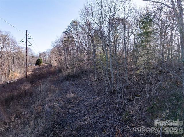 477 Rowland Road, Swannanoa, NC 28778