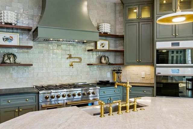 6756 Hedge Row Lane, Gainesville, GA 30506