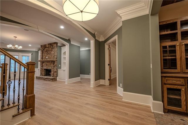 6756 Hedge Row Lane, Gainesville, GA 30506