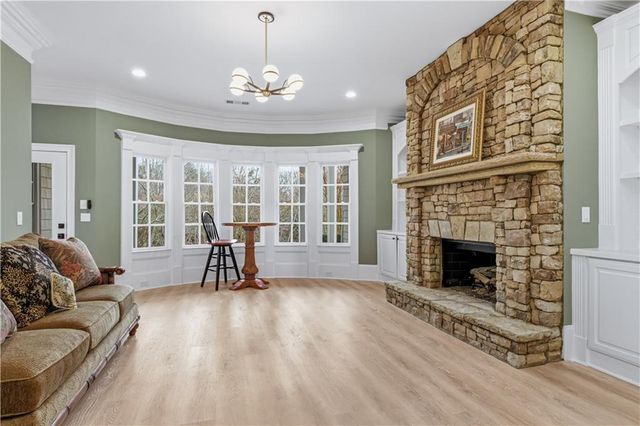 6756 Hedge Row Lane, Gainesville, GA 30506