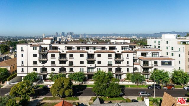 1333 S Orange Grove Avenue PH505, Los Angeles, CA 90019