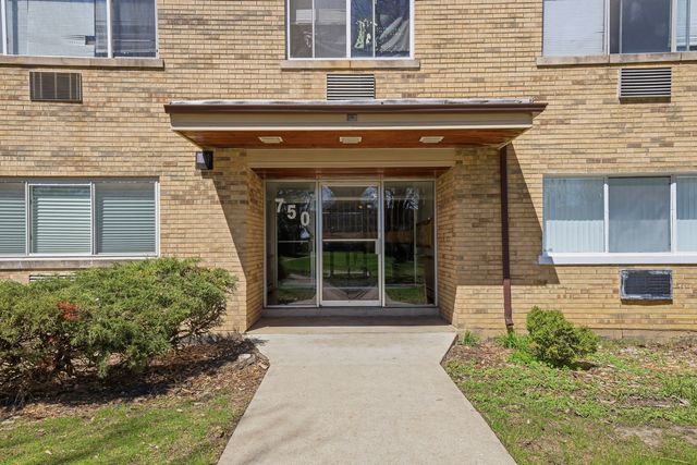 750 Dempster Street CG4, Mount Prospect, IL 60056