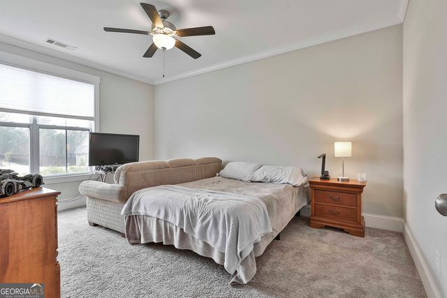 153 N Cove Drive, Newnan, GA 30263