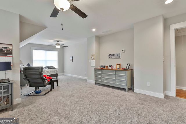 153 N Cove Drive, Newnan, GA 30263