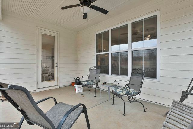 153 N Cove Drive, Newnan, GA 30263