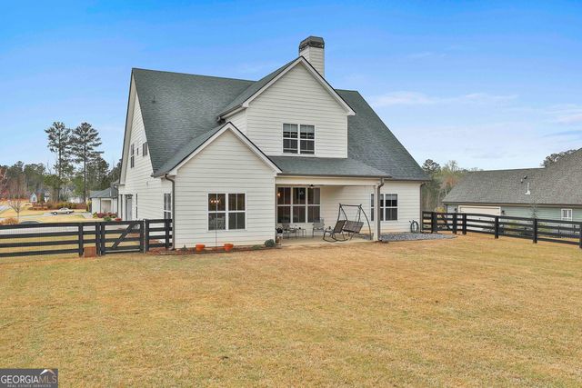 153 N Cove Drive, Newnan, GA 30263