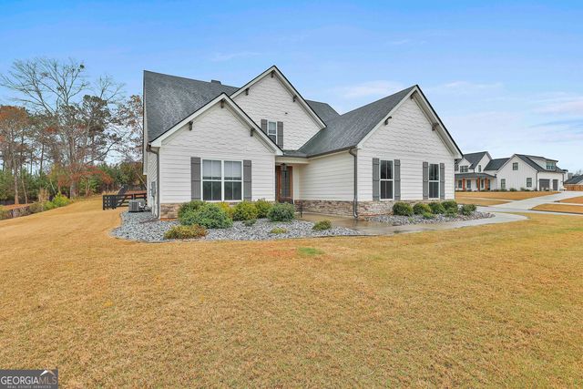 153 N Cove Drive, Newnan, GA 30263