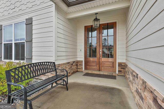 153 N Cove Drive, Newnan, GA 30263